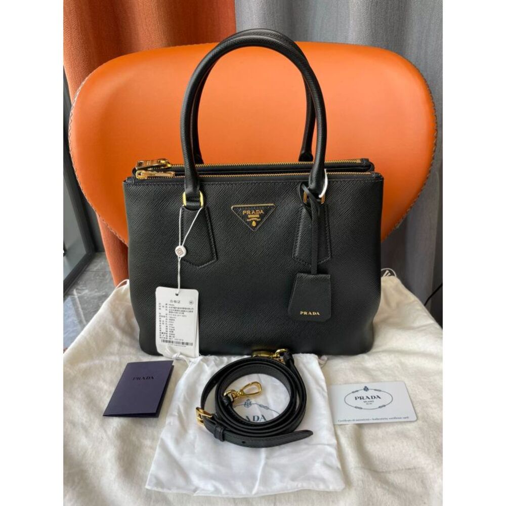 Prada Women Pre-Loved Bag Very Good Condition